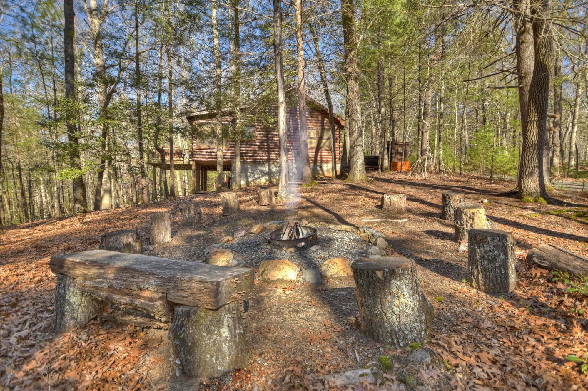 Knotty Pines Pet-Friendly Gas Fireplace Plus A Firepit Cherry Log Kültér fotó